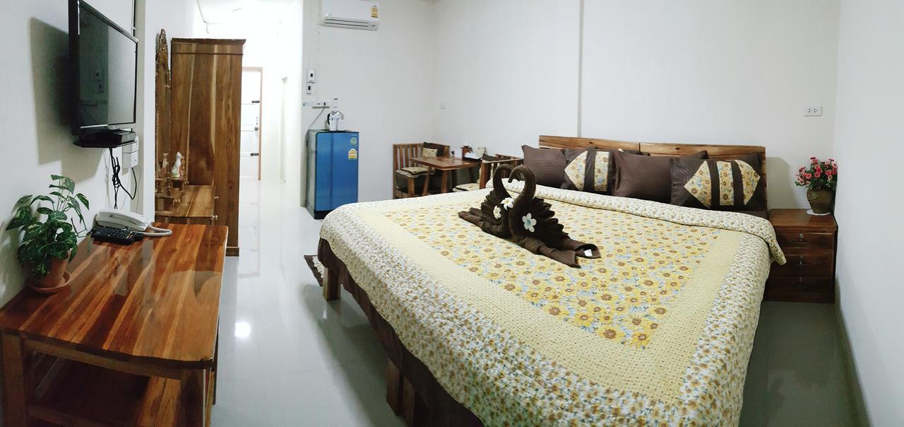 Sukkasem Guesthouse Thungsong Thung Song Екстериор снимка